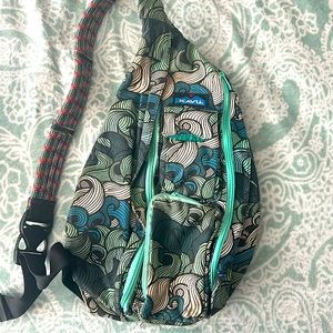 Wave theme Kavu Bag.
